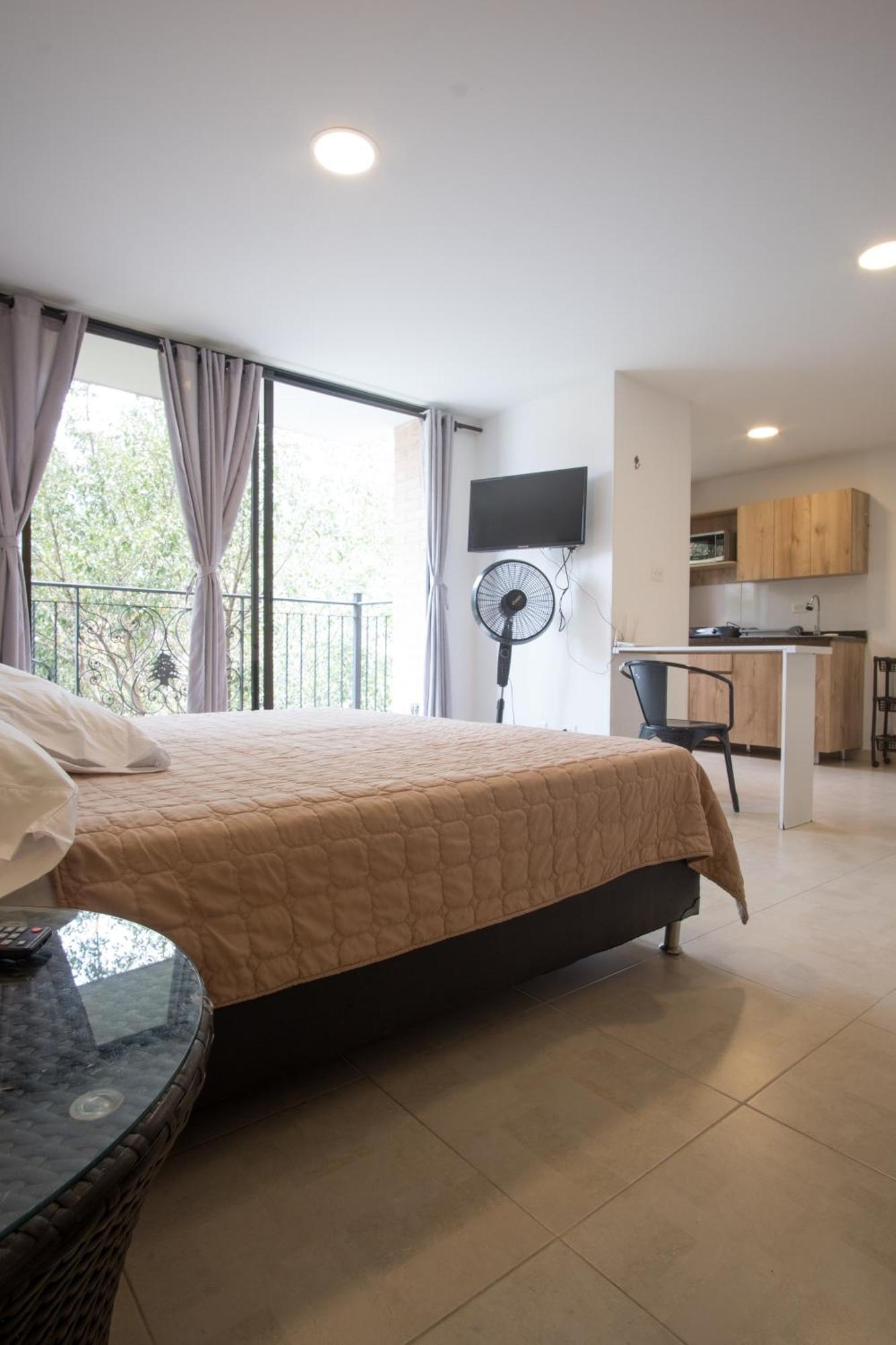 Edificio Fenicia Lofts Laureles