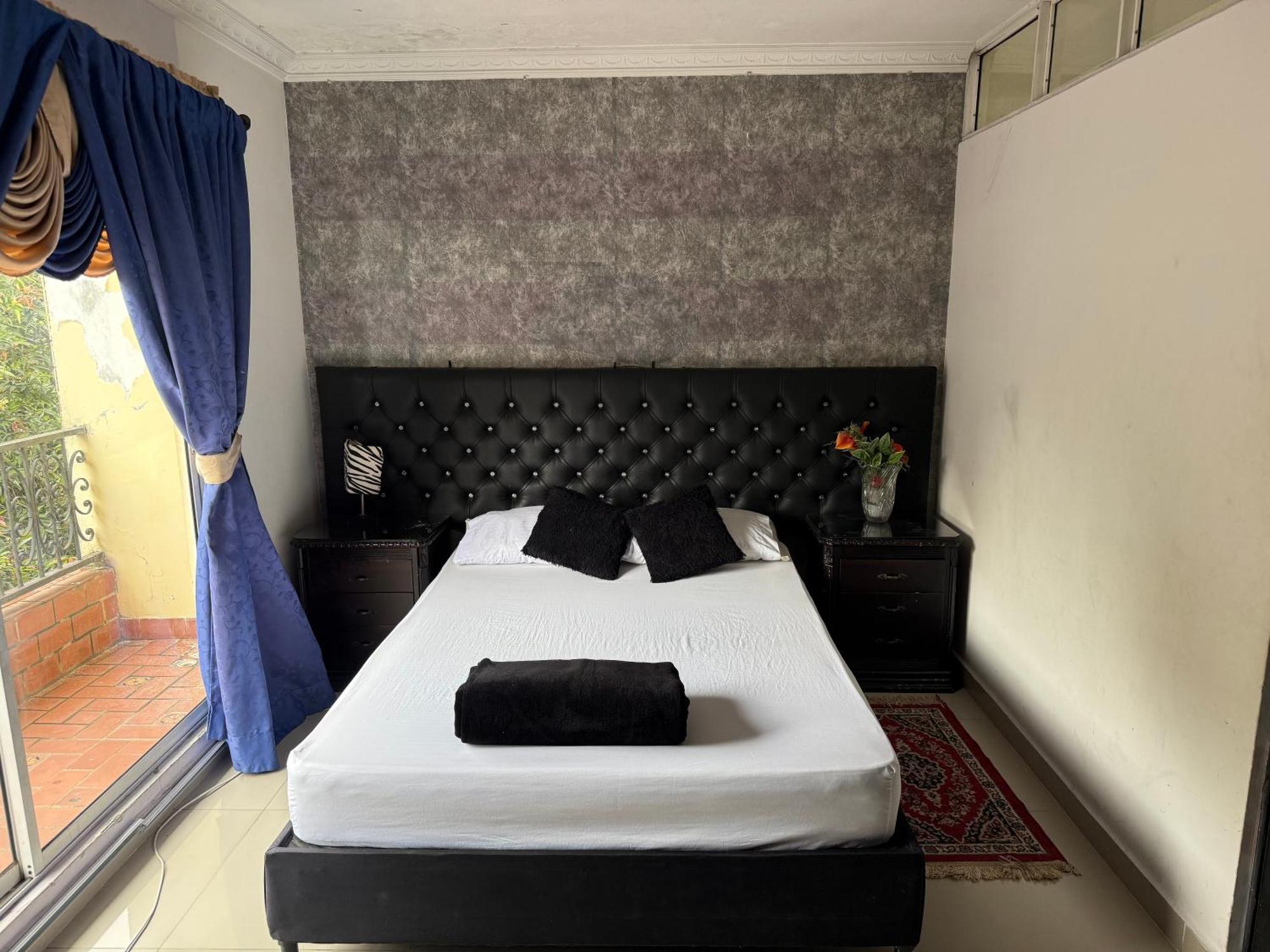 Сasa de vacaciones Hermosa Casa Muy Amplia En Excelente Sector *