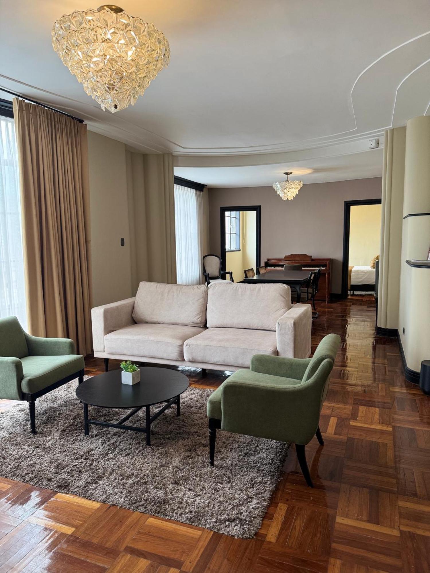 Nutibara 3* Medellín