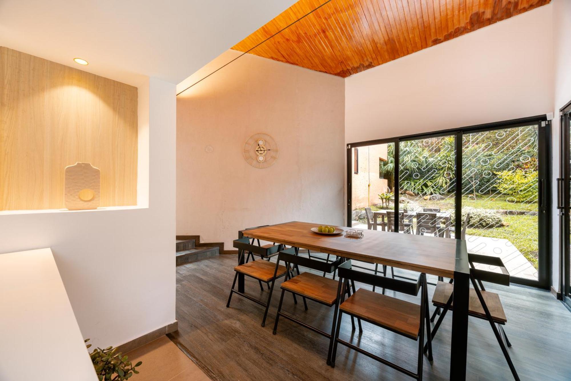 5br Poblado Close To Lleras Jacuzzi Cinema Ac Medellin