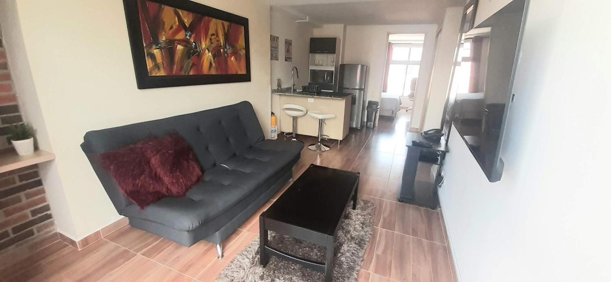 New Comfortable Laureles Great Location! * Medellín