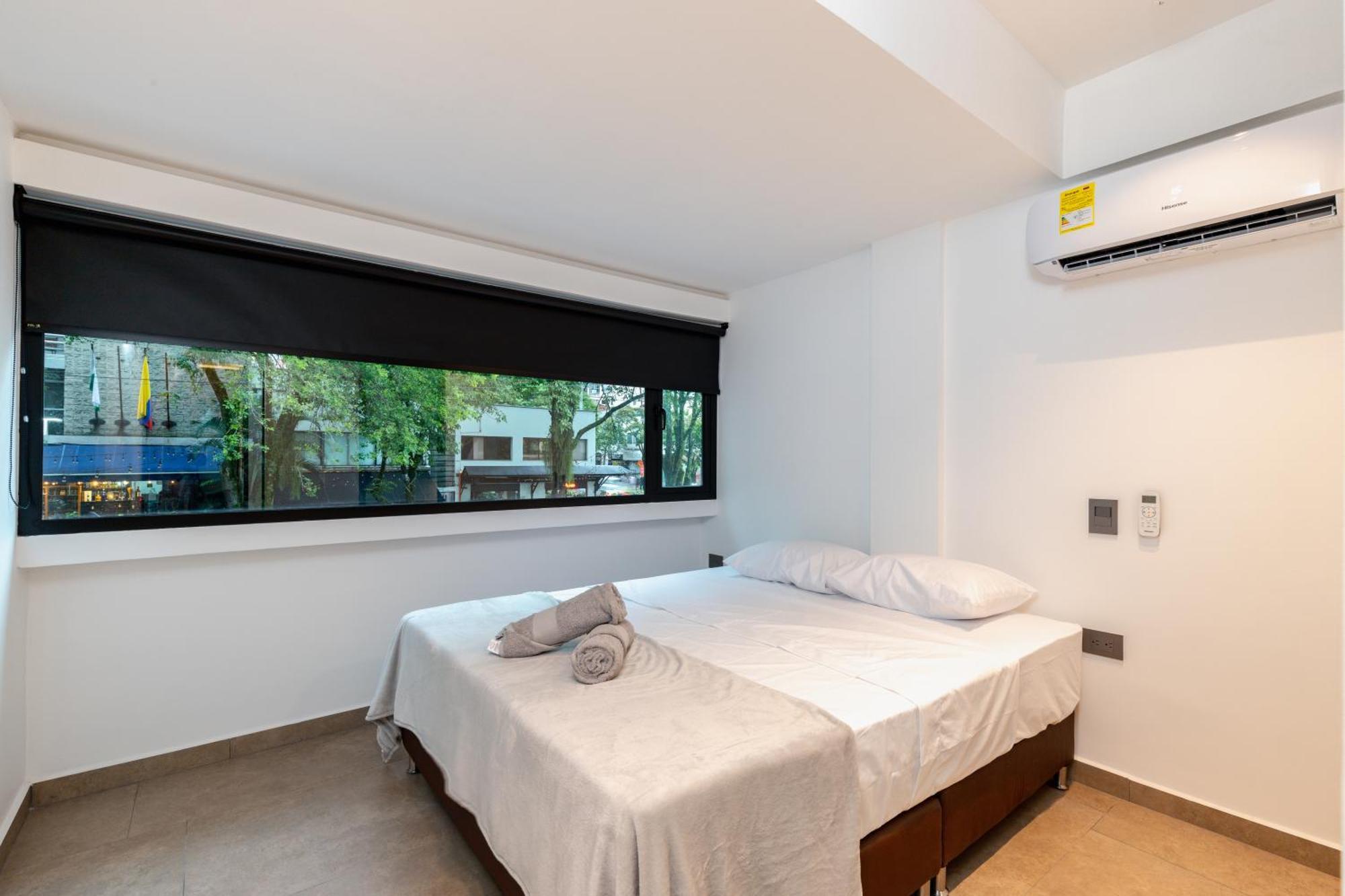 Apartamento Ll 203 4br 4bath Close To Lleras Park - Poblado - *