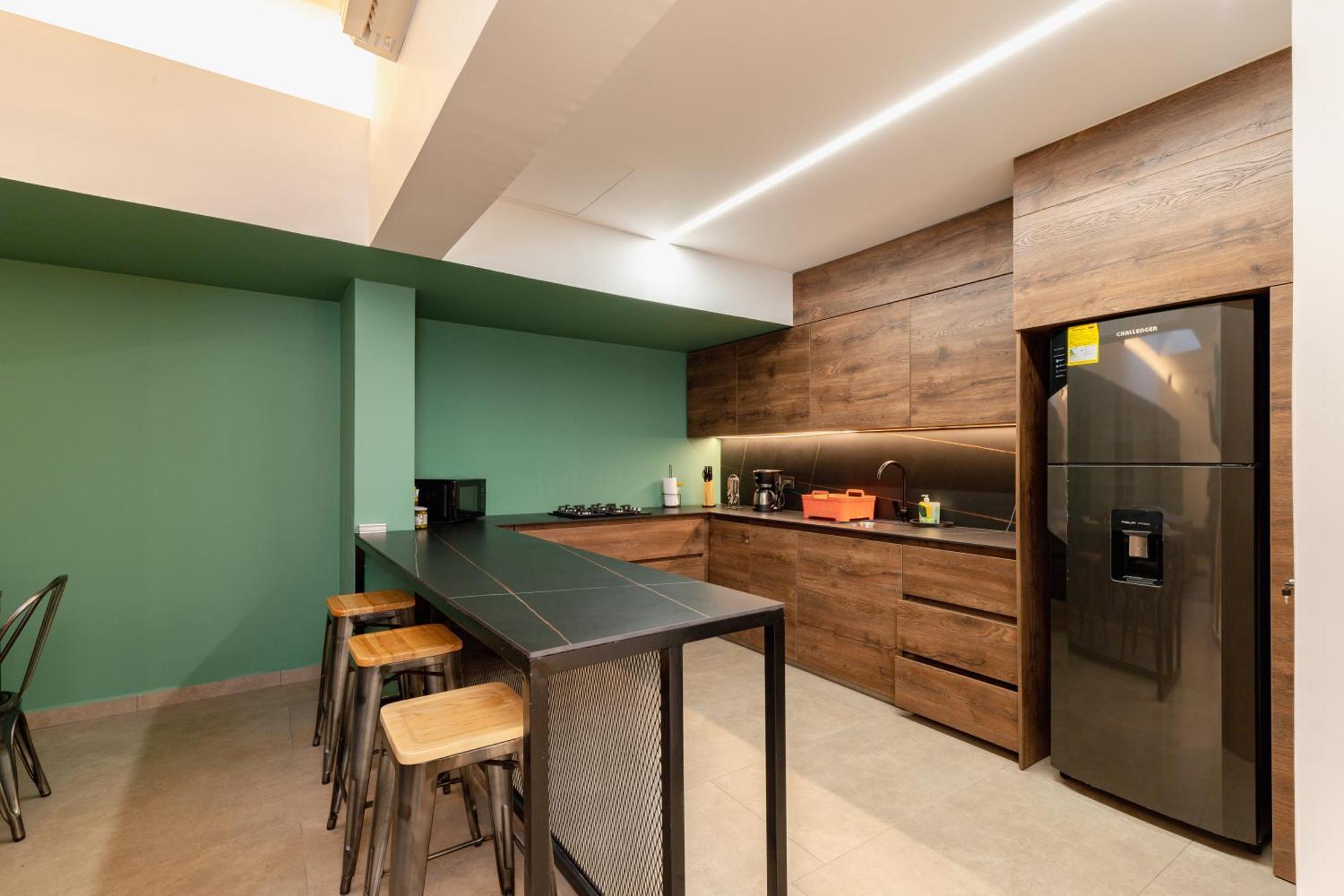 Ll 203 4br 4bath Close To Lleras Park - Poblado - Medellín
