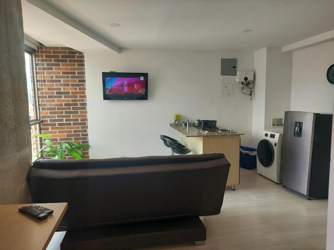 Views In Town, 14th Floor Laureles Gem * Medellín