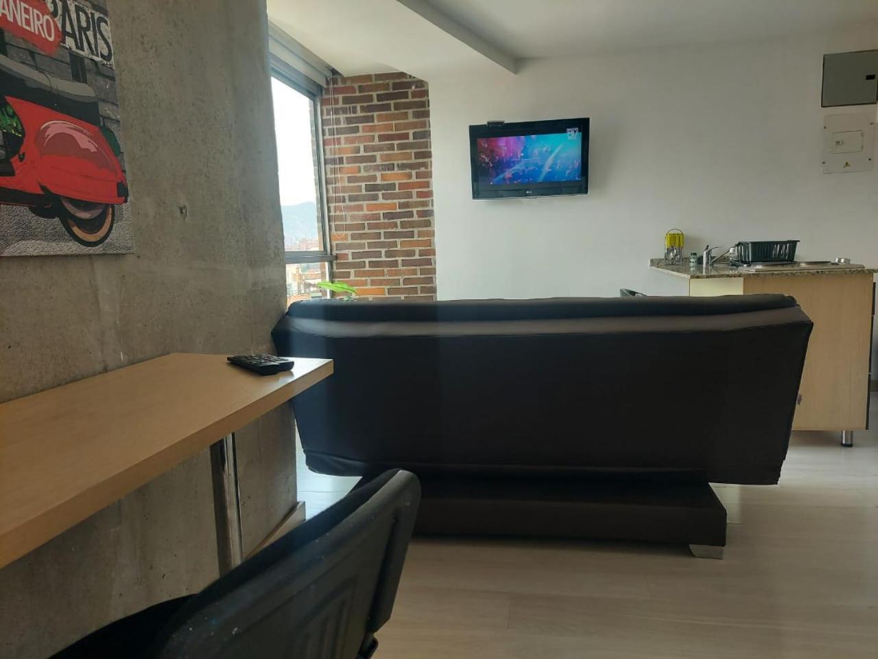 Apartamento Views In Town, 14th Floor Laureles Gem