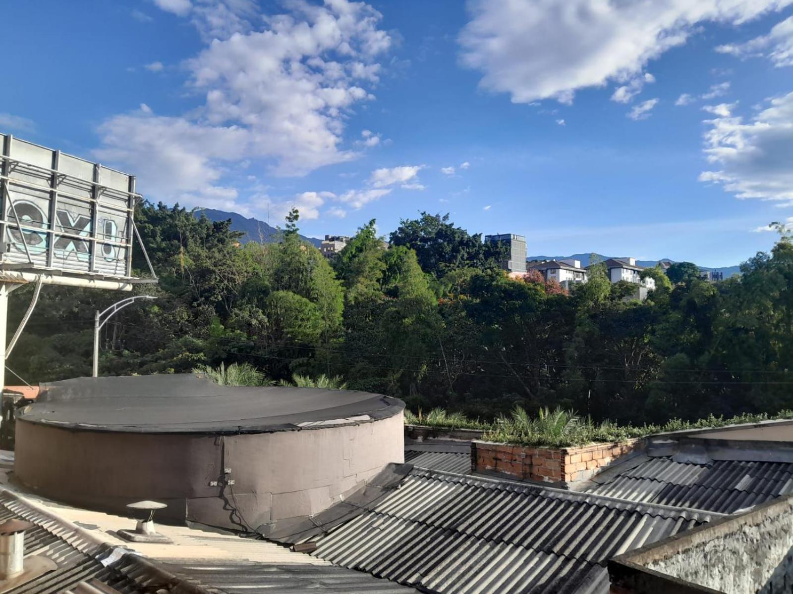 Manila Private #3 In Shared Medellín