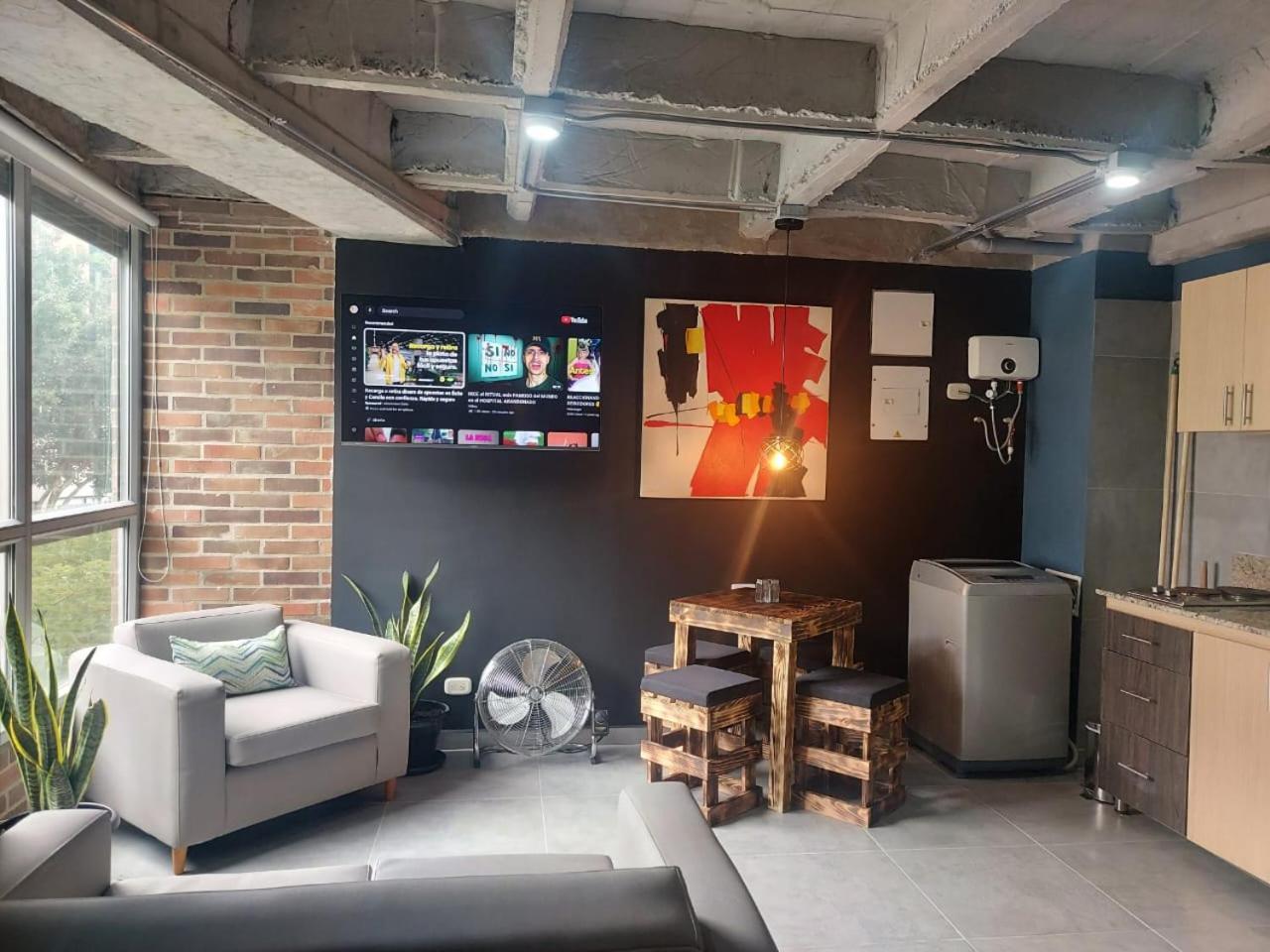 Stylish Laureles Loft In Medellín
