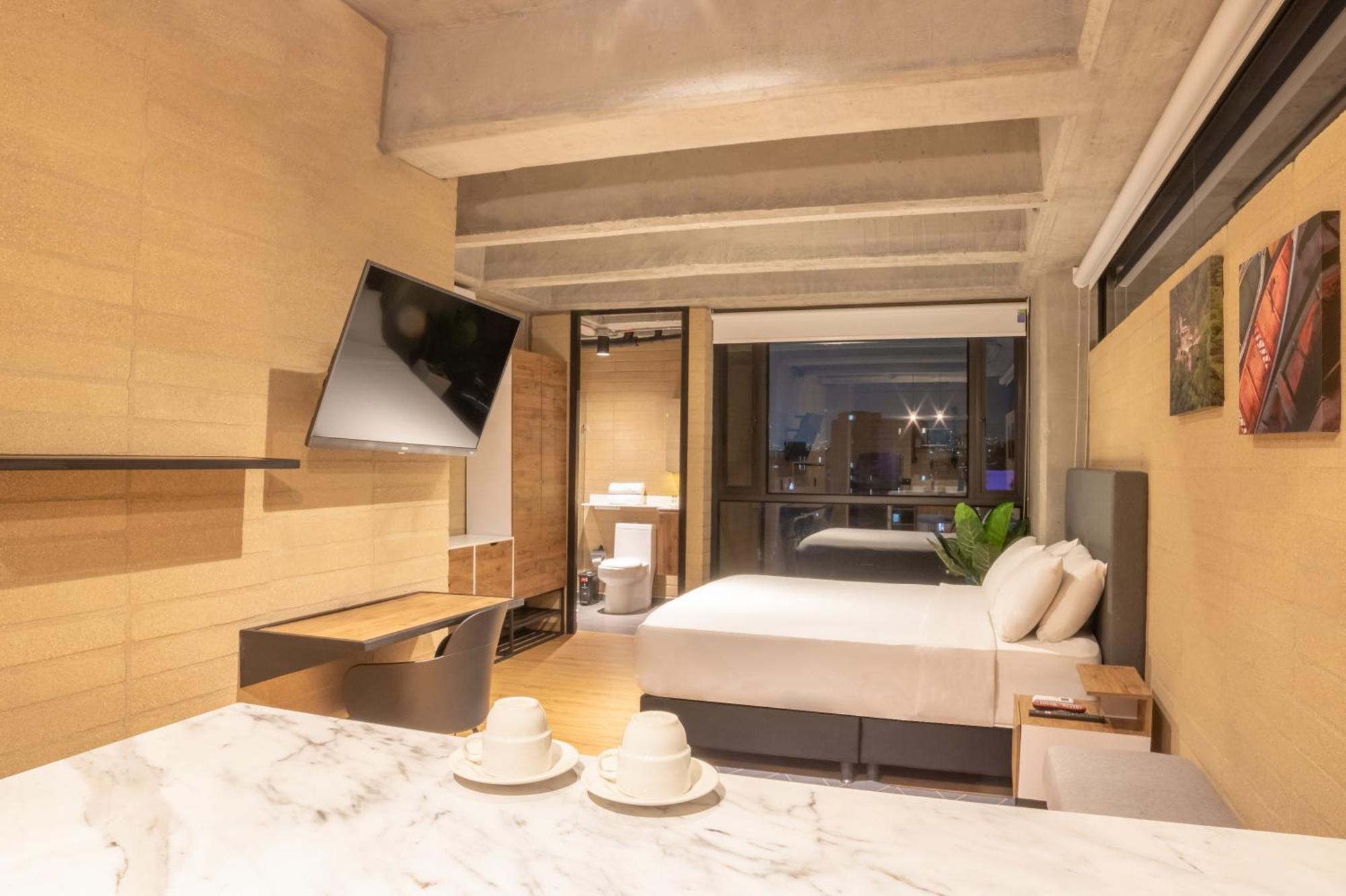 Loft 43 Apartahotel *