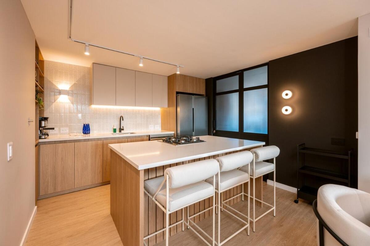 Magnifico De 2 Con Ac Y Vistas En Provenza Apartamento