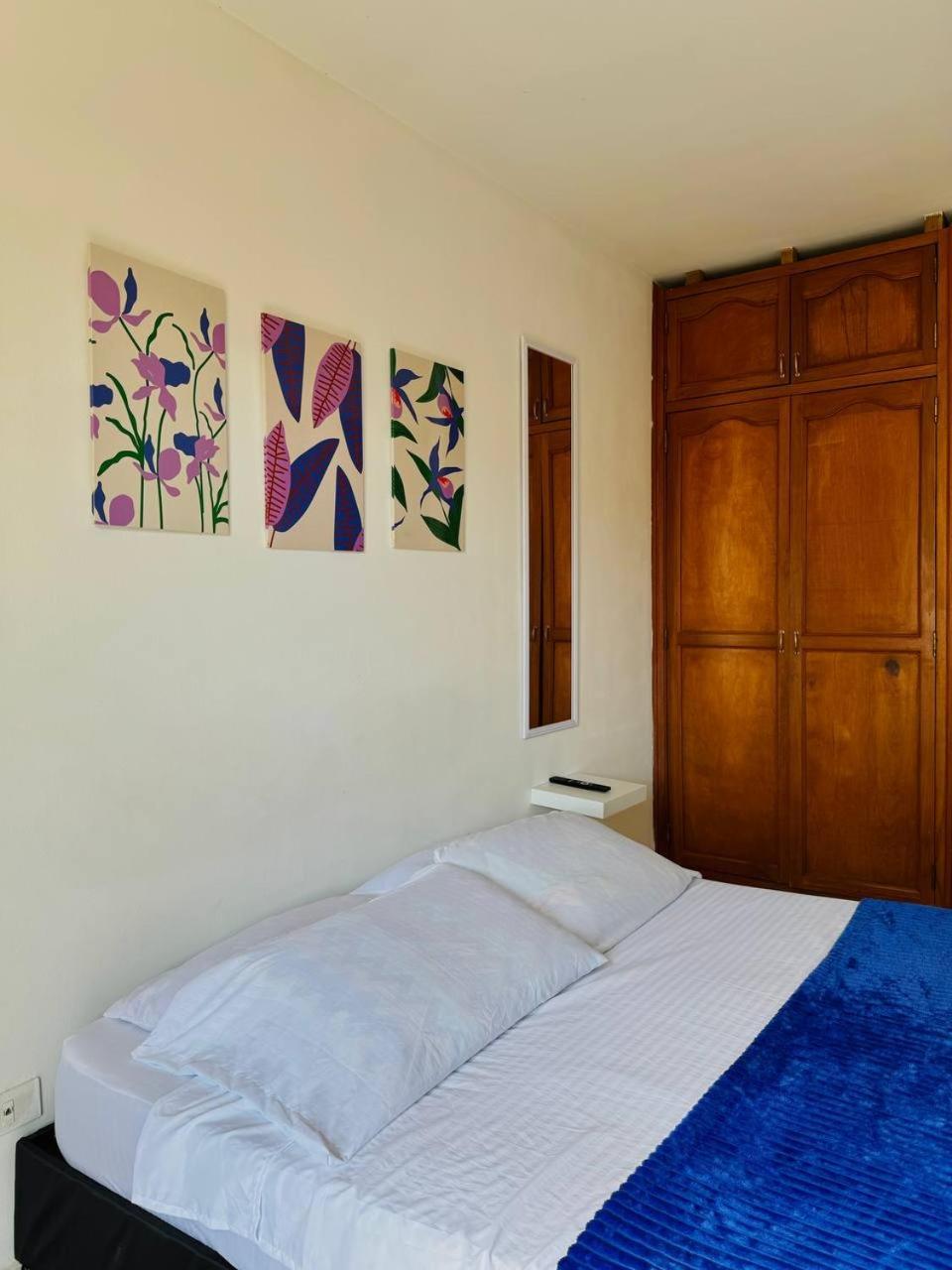 Espectacular Sector Laureles Estadio 3 Hasta 7 Personas Apartamento Medellín