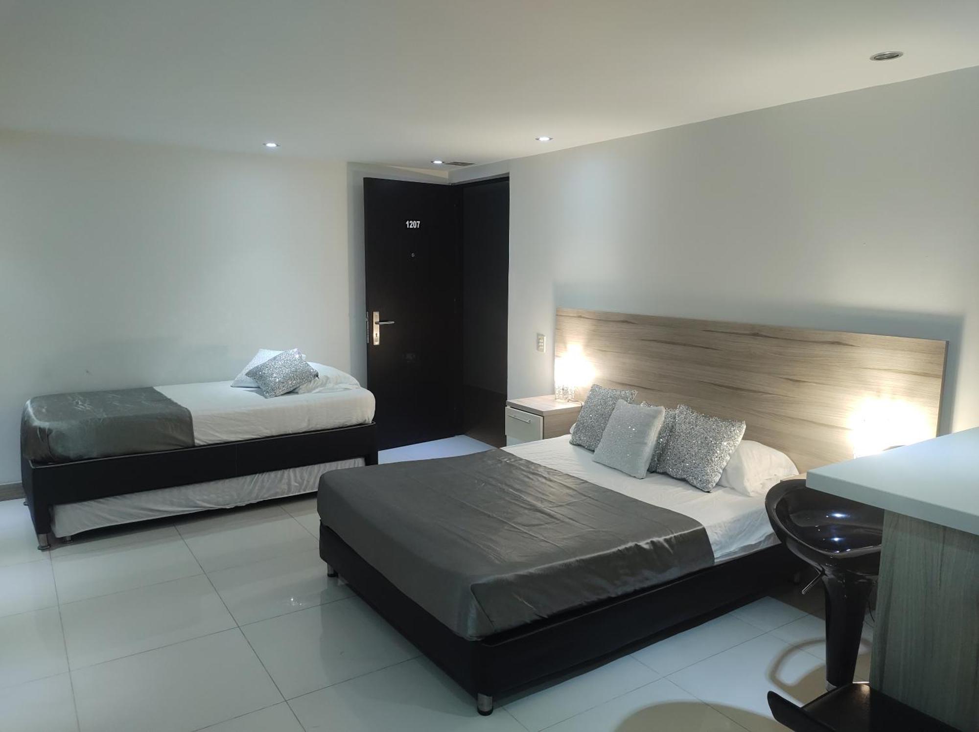 El Poblado 1 A 5 Huespedes Cerca Club Campestre *