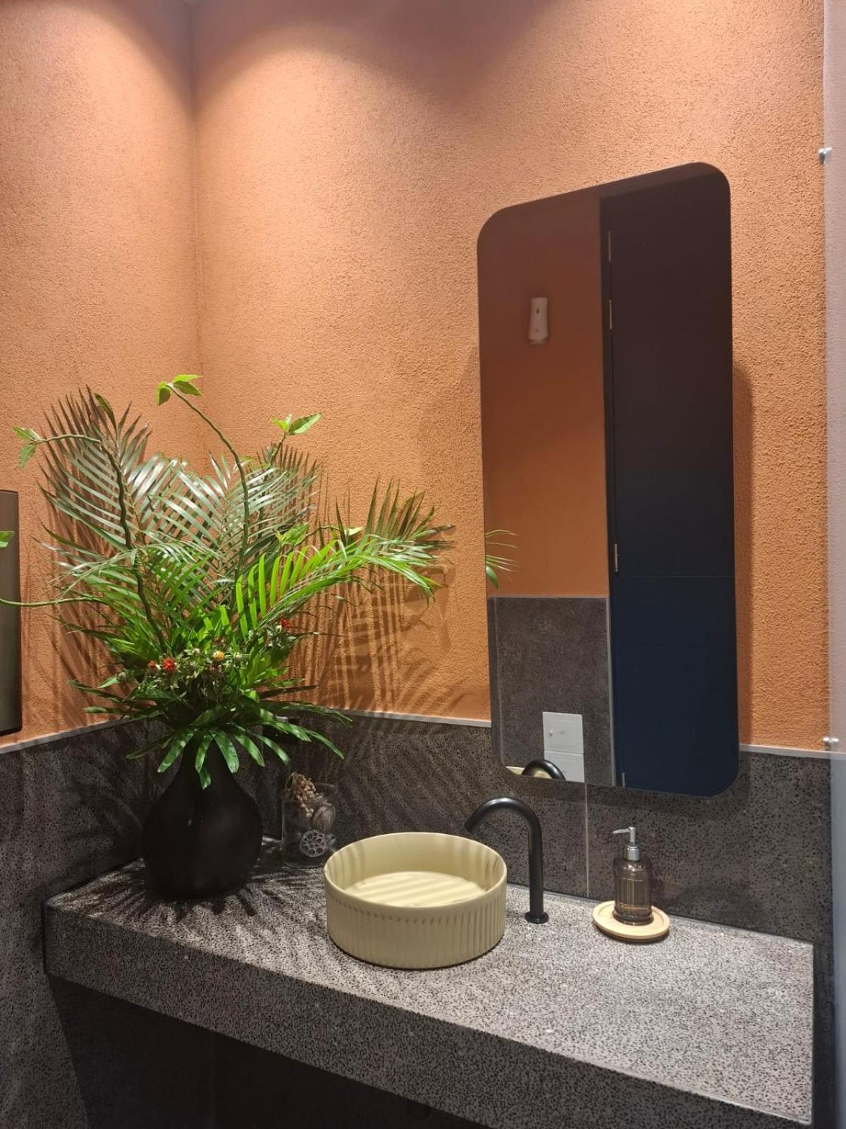 Ibis Hotel 3*