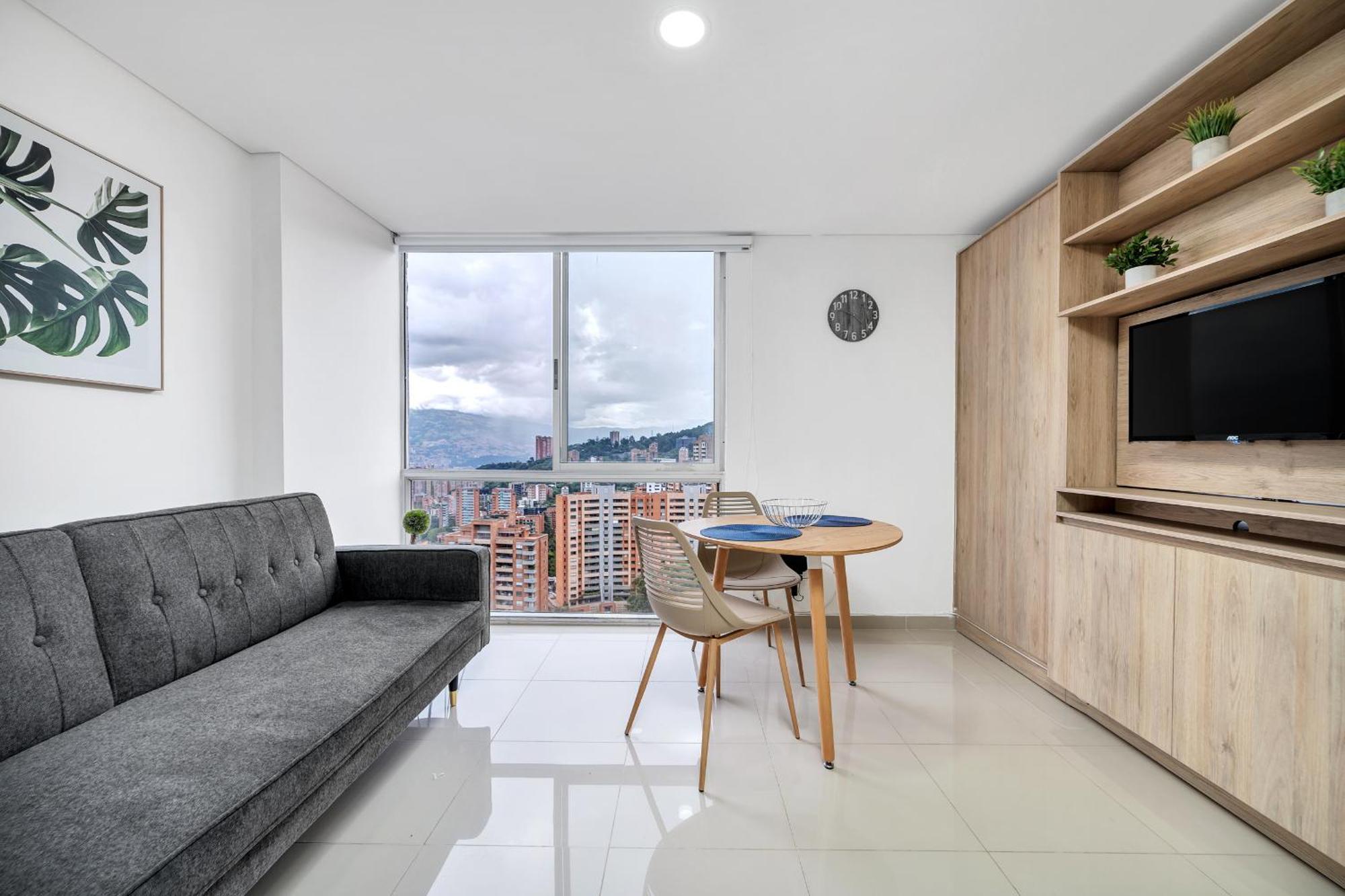 Oslo Tesoro By Housy Host * Medellín
