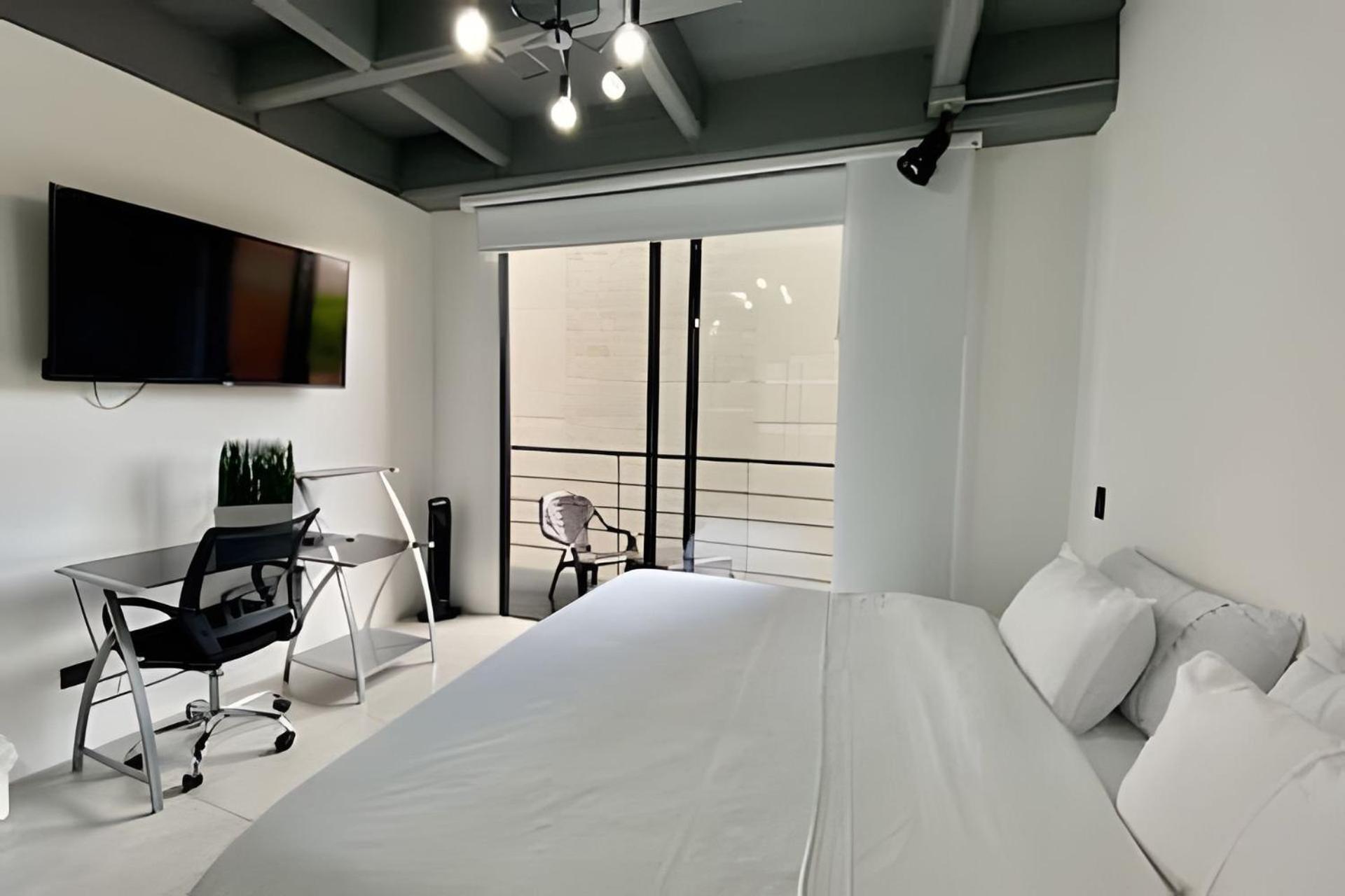 Luxury En Laureles-la 70 C/balcon