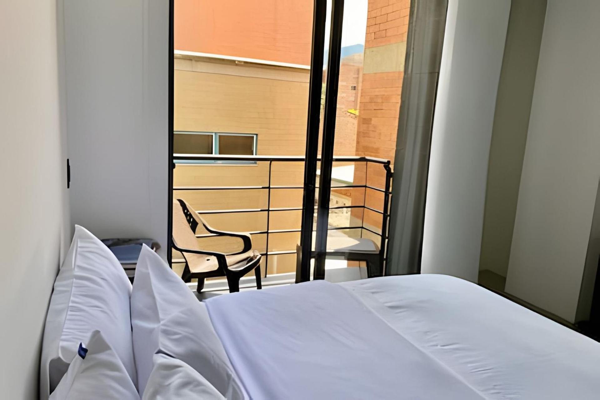 Luxury En Laureles-la 70 C/balcon