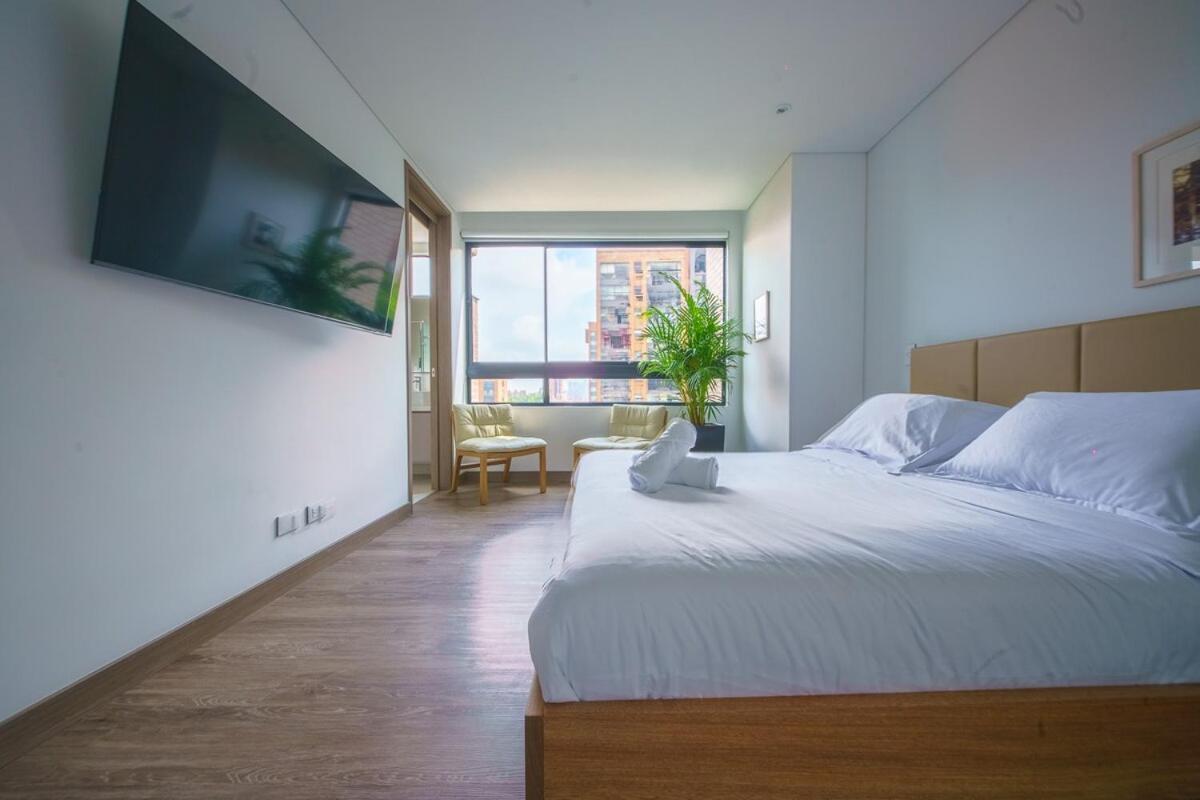 Apartamento Luxury High-rise In 2br Executive Retreat Medellín