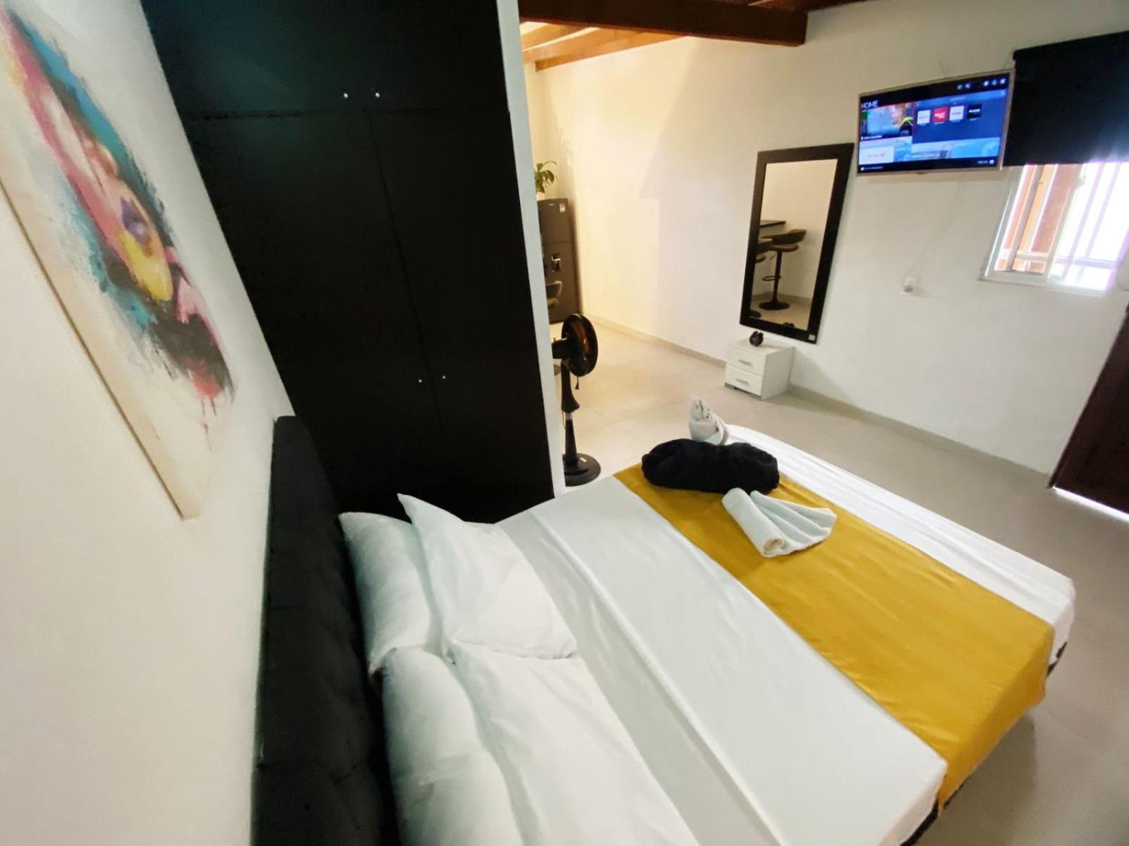 Aparta Rosales Apartahotel
