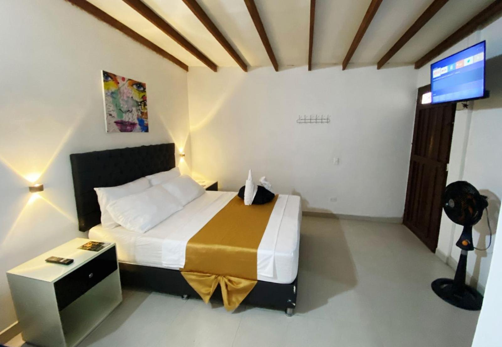Aparta Rosales Apartahotel *