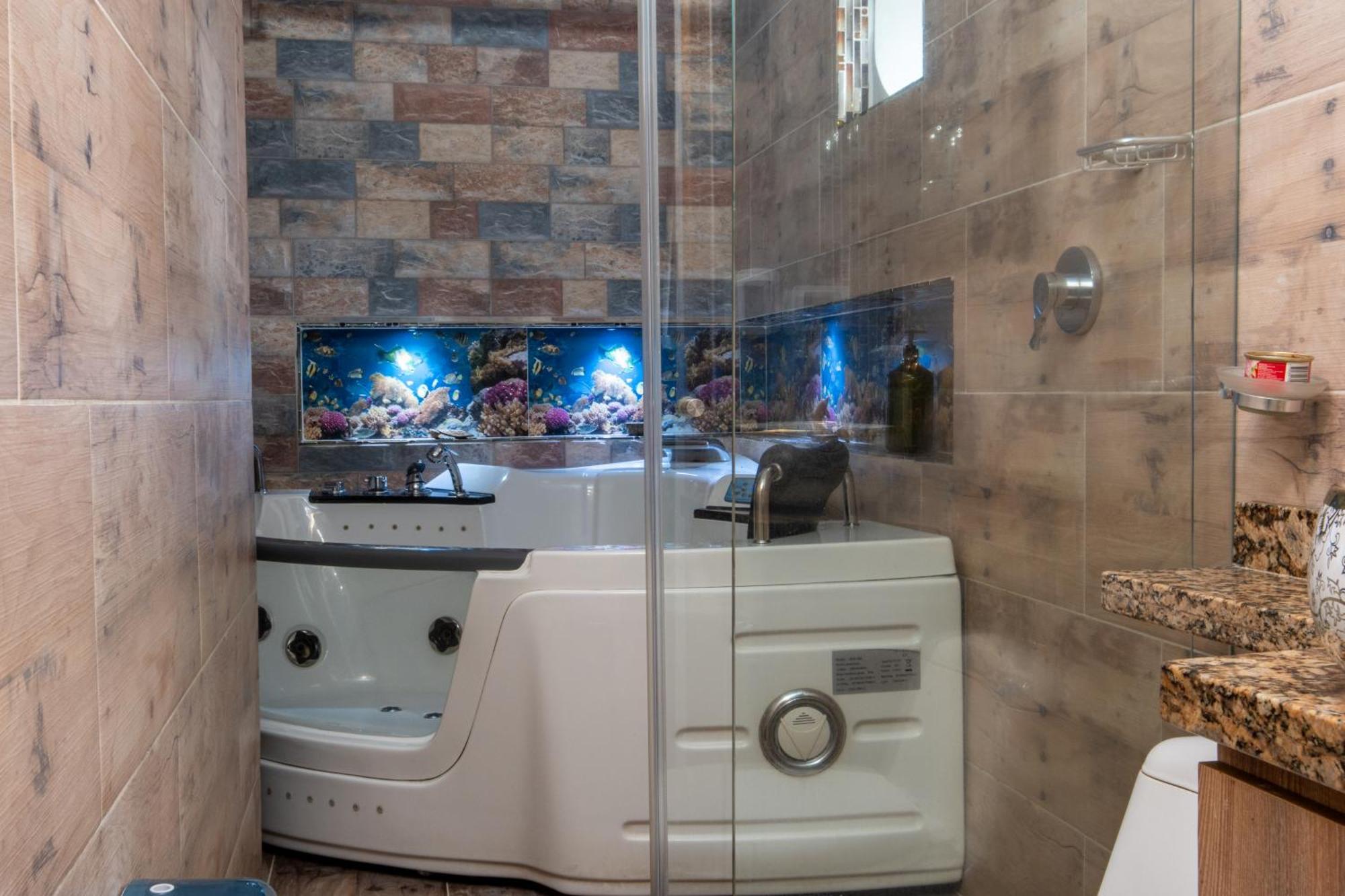 Apartment Con Jacuzzi En Belen *
