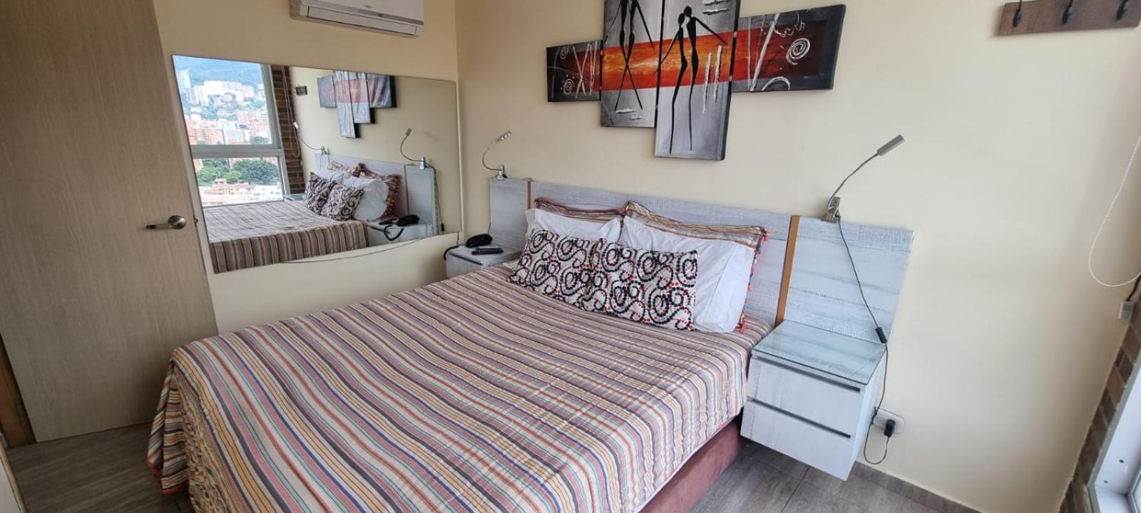 Laureles 16th Floor Stylish Spring Treat Medellín