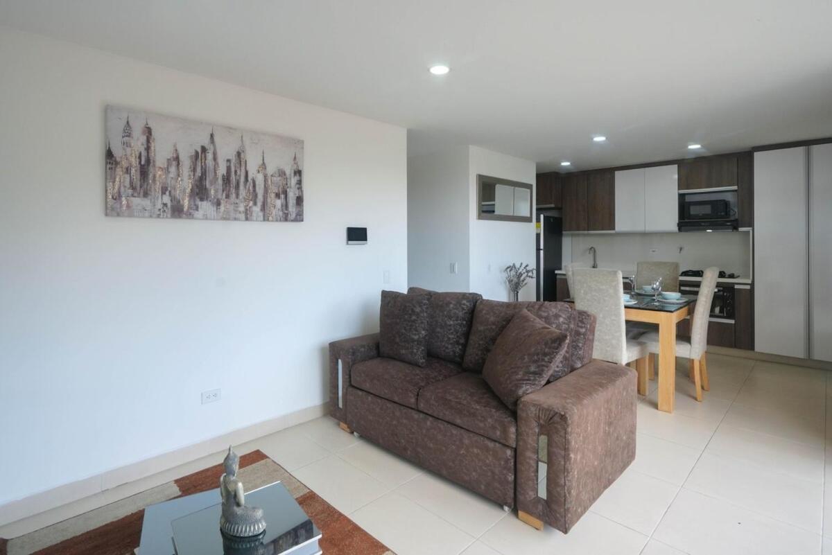 Luxury Air Conditioning Near Laureles *
