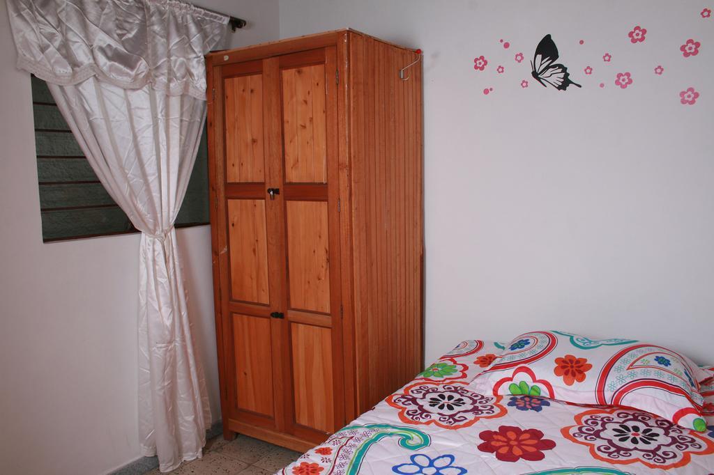 Monarca Habitación en casa particular Medellín