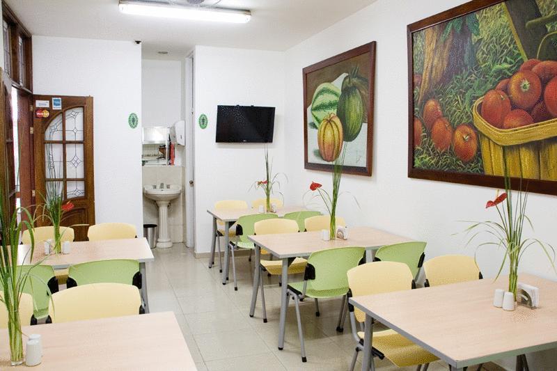 Hotel Alcaravan Medellin