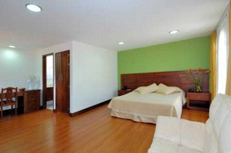 Hotel Portales Del Campestre