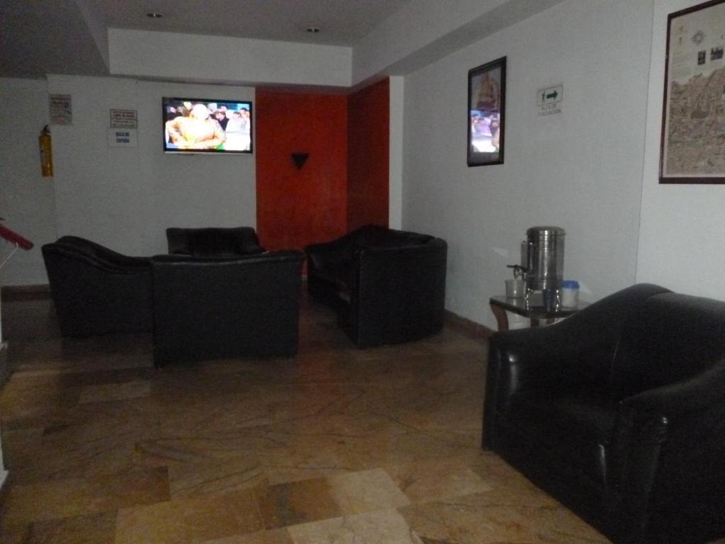 Casa Real Hotel económico