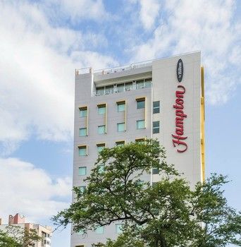 Hampton By Hilton Hotel 4*