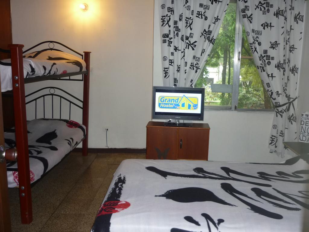 Grand Hostal *