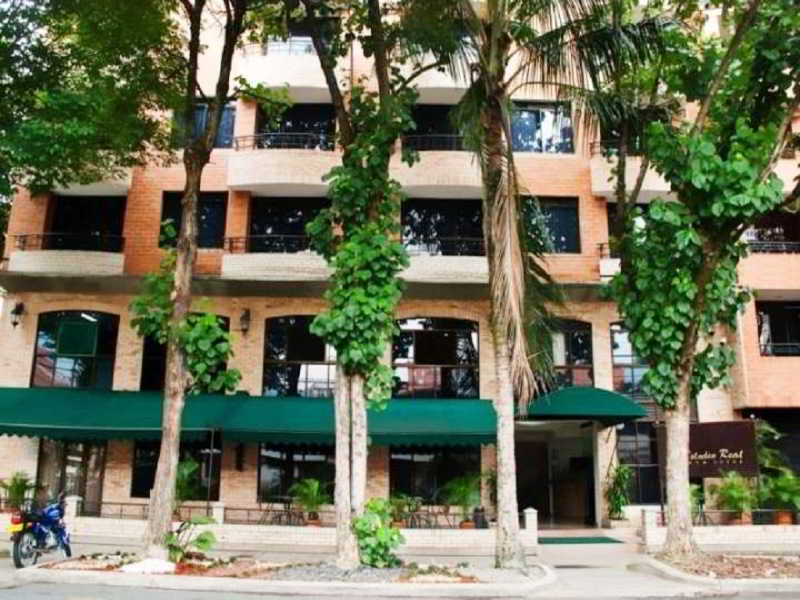 Estadio Real Hotel