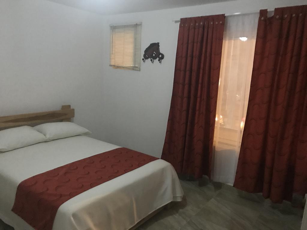 Casa Jardin # 2 Pensión Medellín
