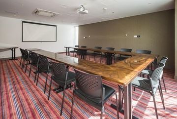 Hampton By Hilton Hotel