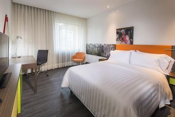 Hampton By Hilton Hotel Medellín