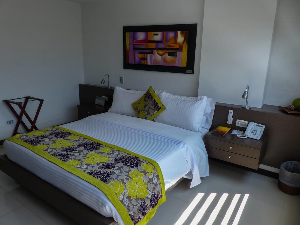 Hotel Golden Palermo 4*