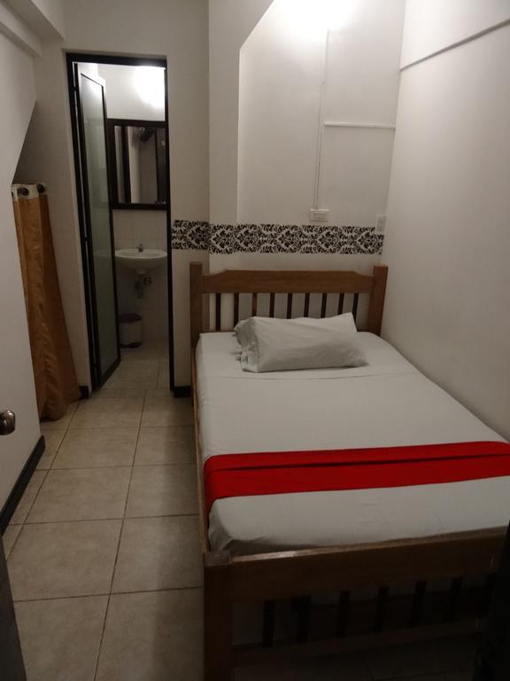 Relax 10 Hostal