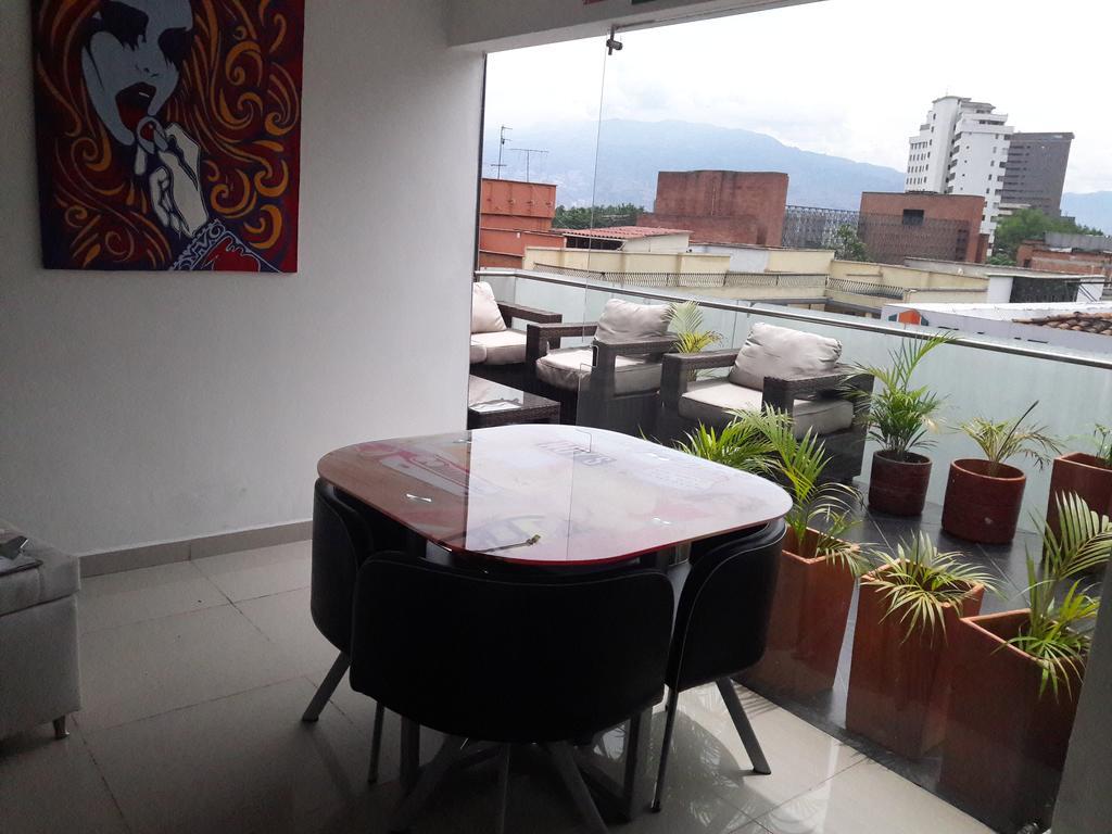Icon Suites
