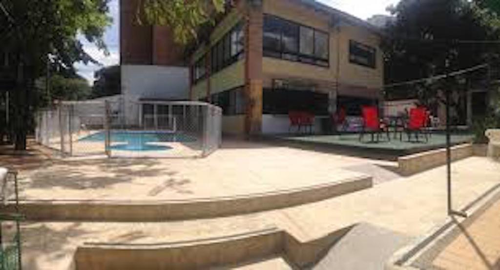 Pensión Pitstop Medellín
