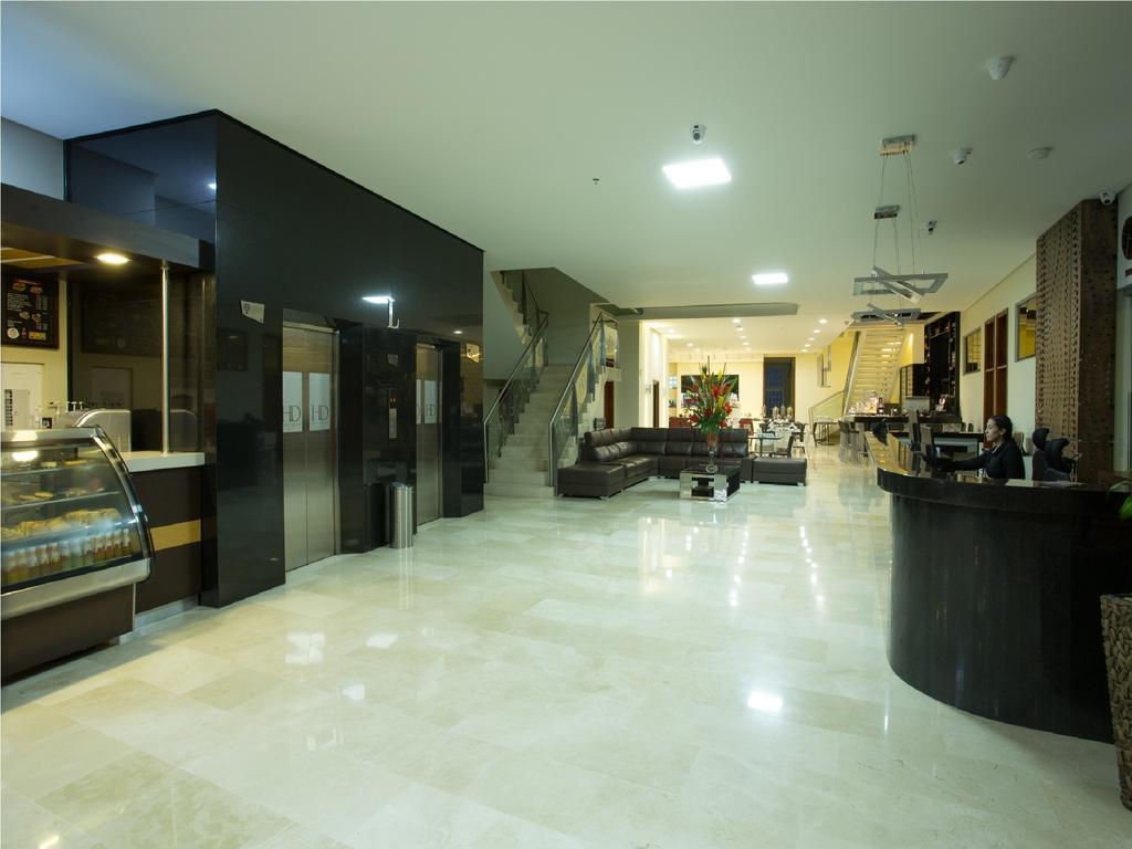 Dorado La 70 Medellín