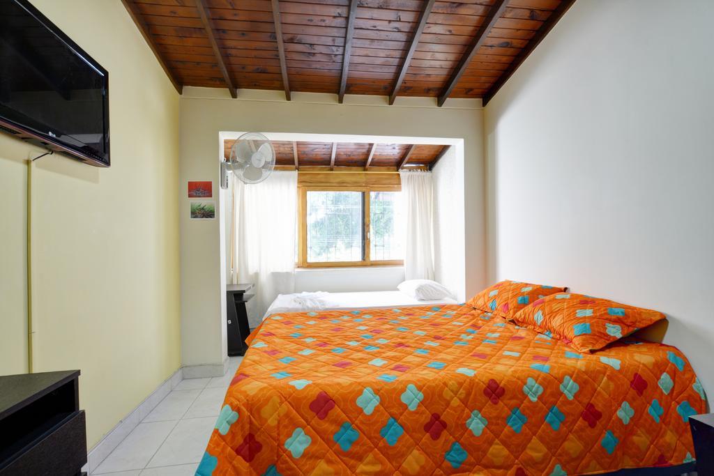 Casa Grande Grupos Siete Big House 7 Bedrooms Medellín