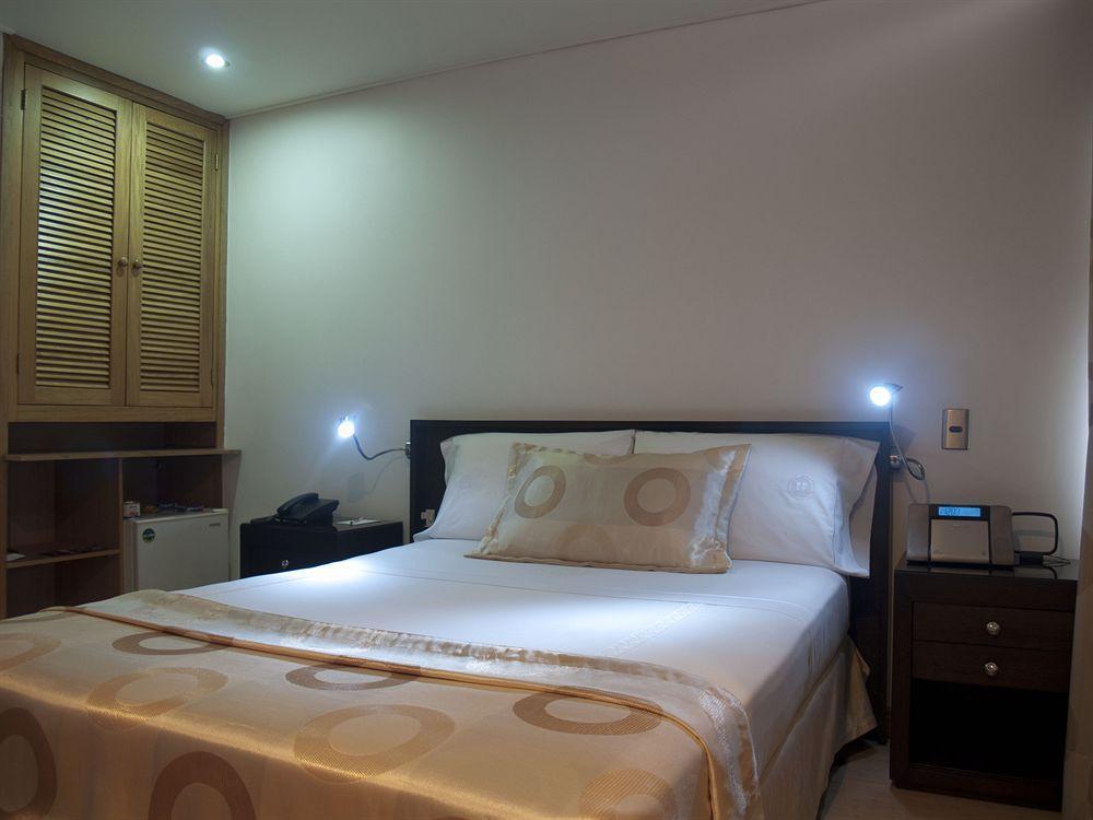 Hotel Egina