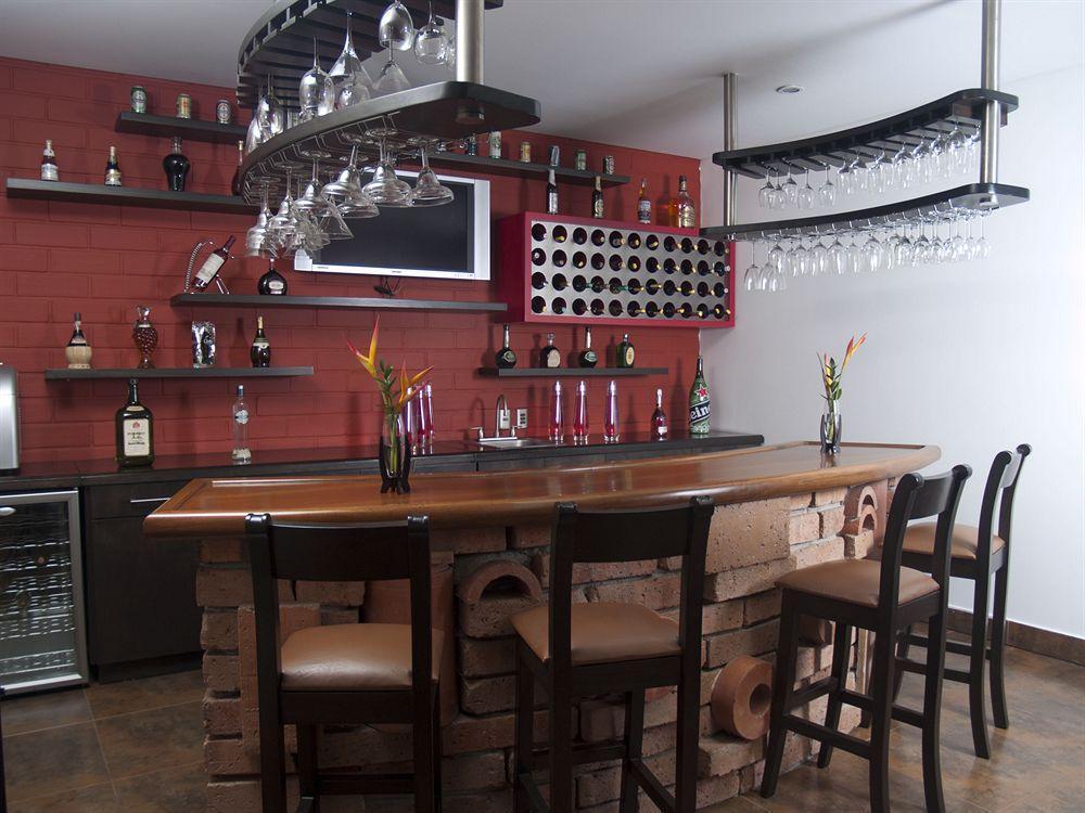 Egina 4* Medellin