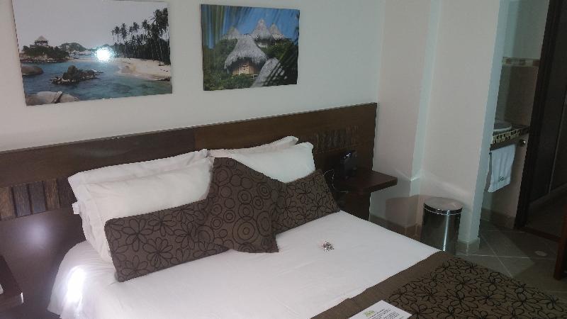 Poblado Boutique Express Hotel 3*