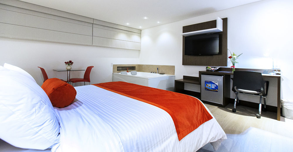 Hotel Loyds Medellin
