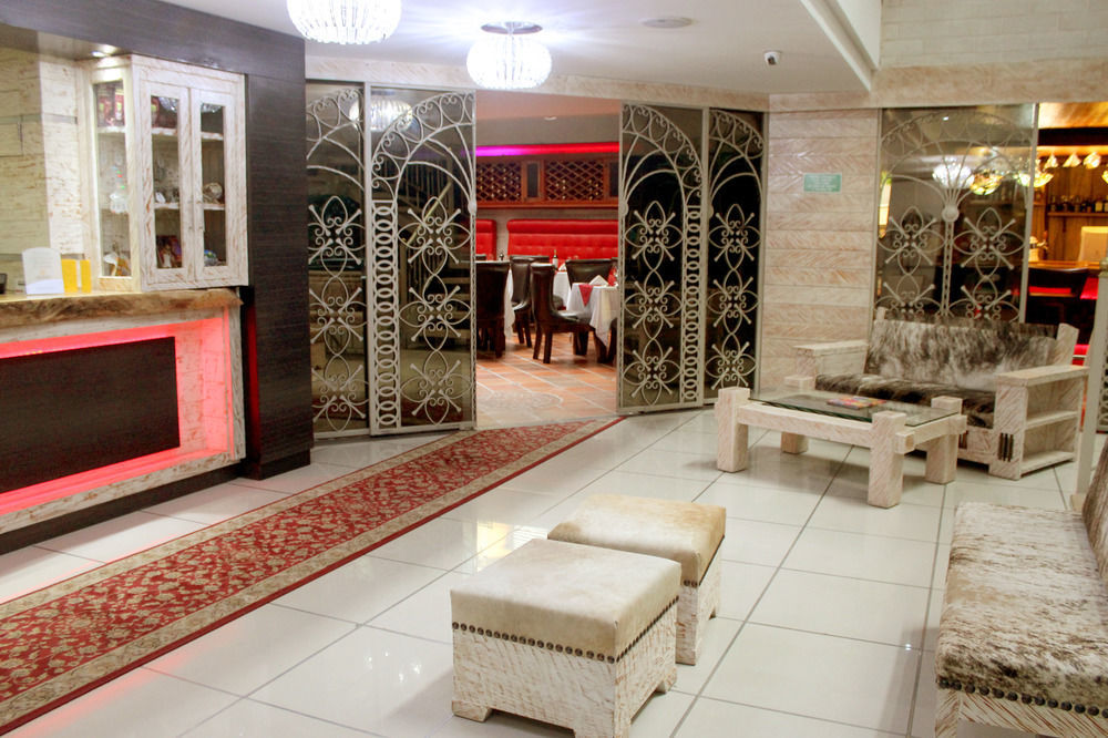 Du Parc Hotel 5*