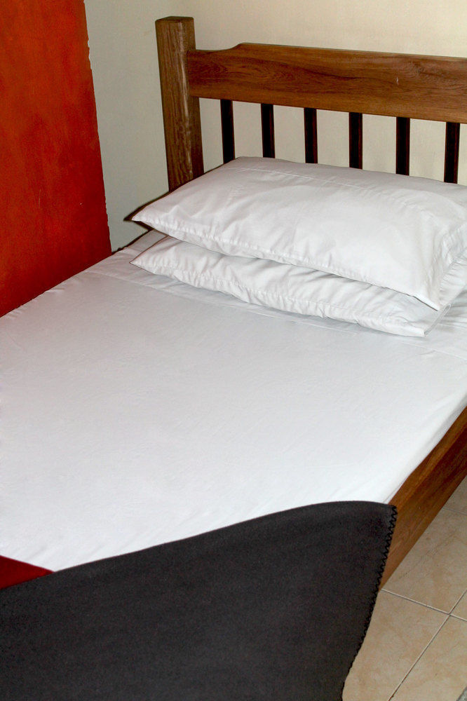 Relax 10 Hostal *