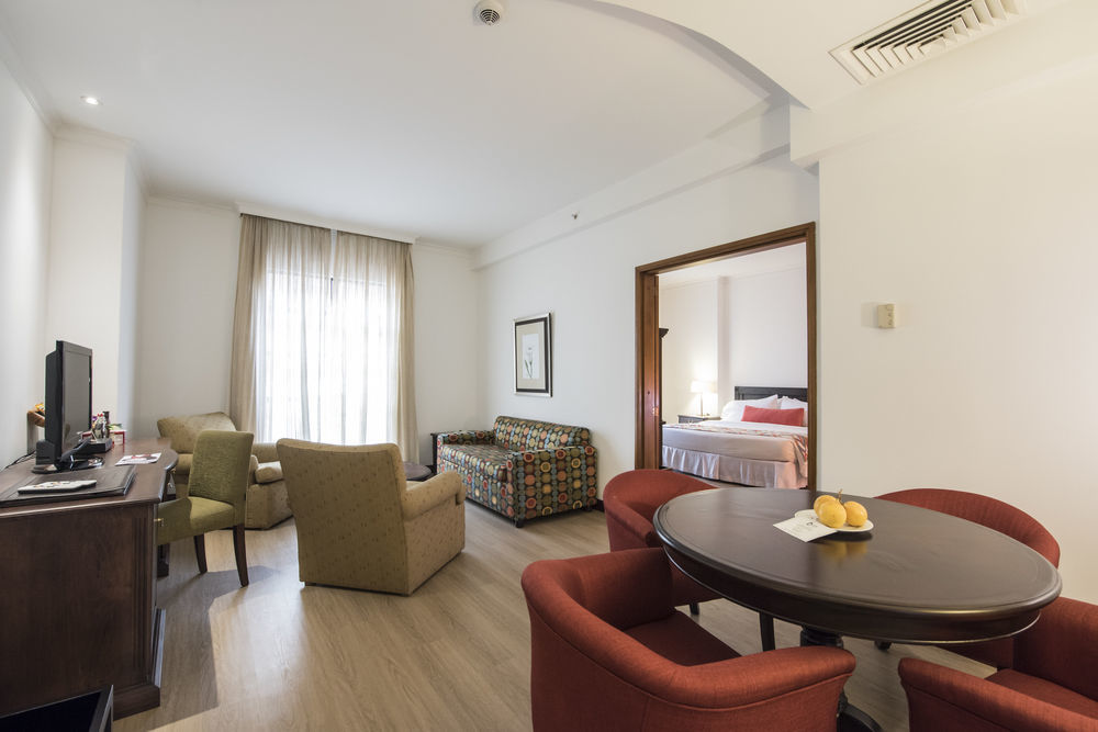 Dann Carlton 5* Medellín