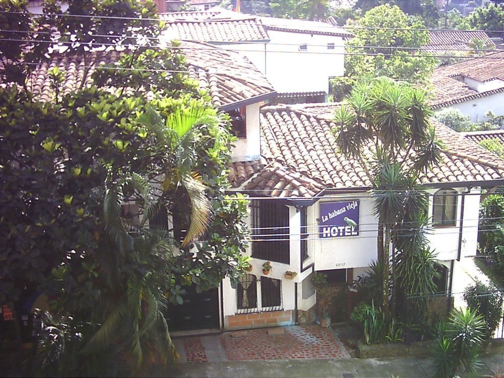 Ayenda Habana Vieja 1221