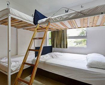 International House Co-living Hostal *